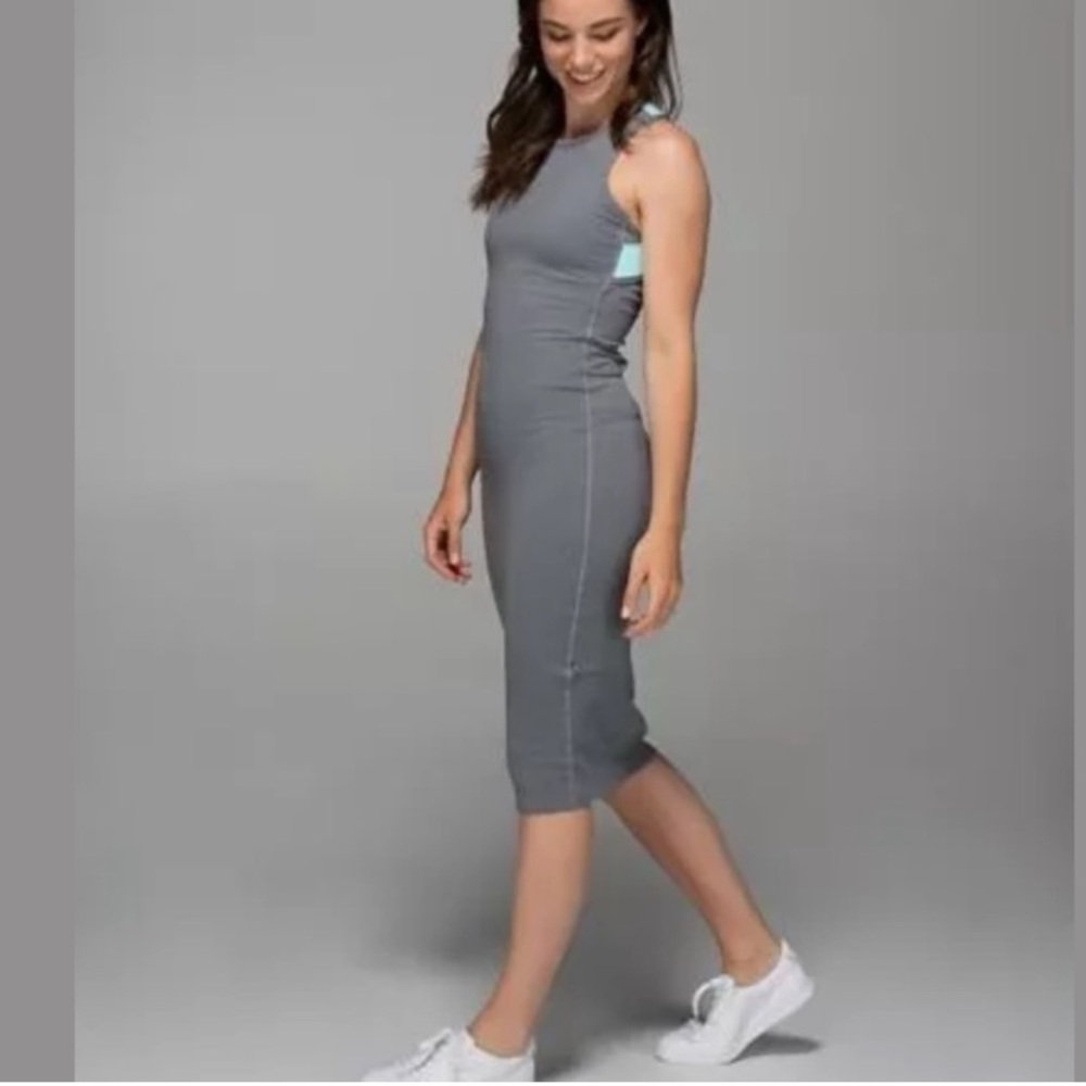 EUC Lululemon Picnic and Play Dress